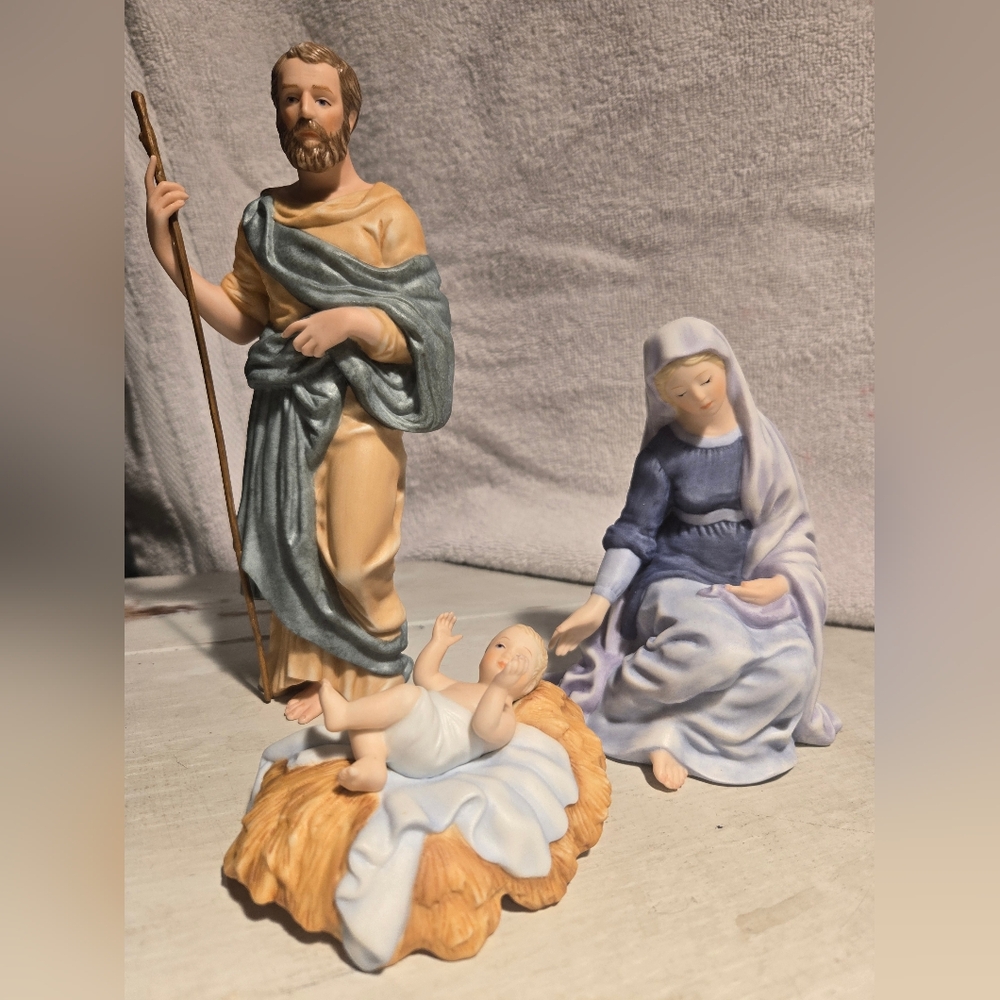 Lenox the renaissance nativity the holy family, 1991 collection